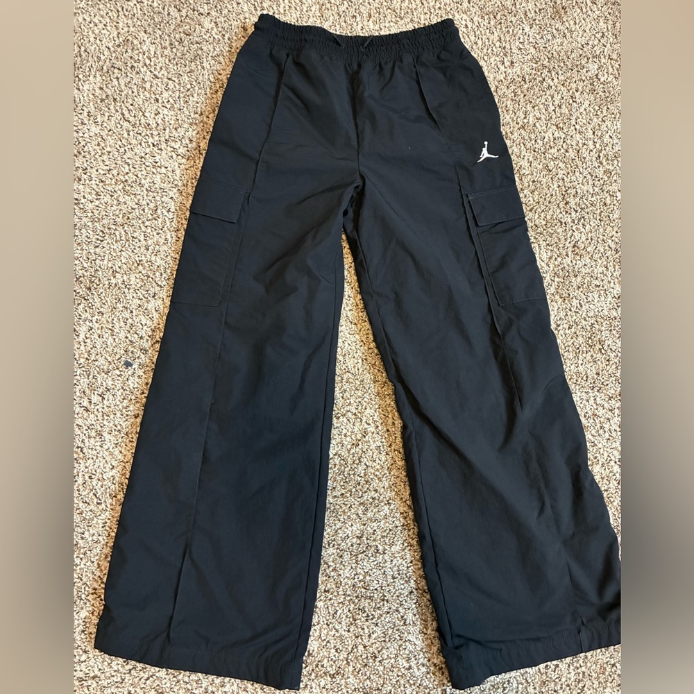 Girls Jordan black cargo pants Size XL #cargo #streetwear